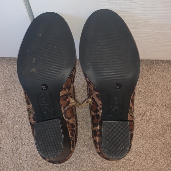 Style & Co Healed Boots - Women’s size 6.5 - Picture 5 of 5